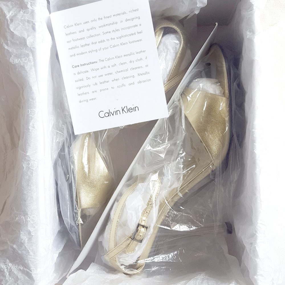 Calvin Klein Gold Leather Ankle Strap Heels Sz 6 - Picture 2 of 8
